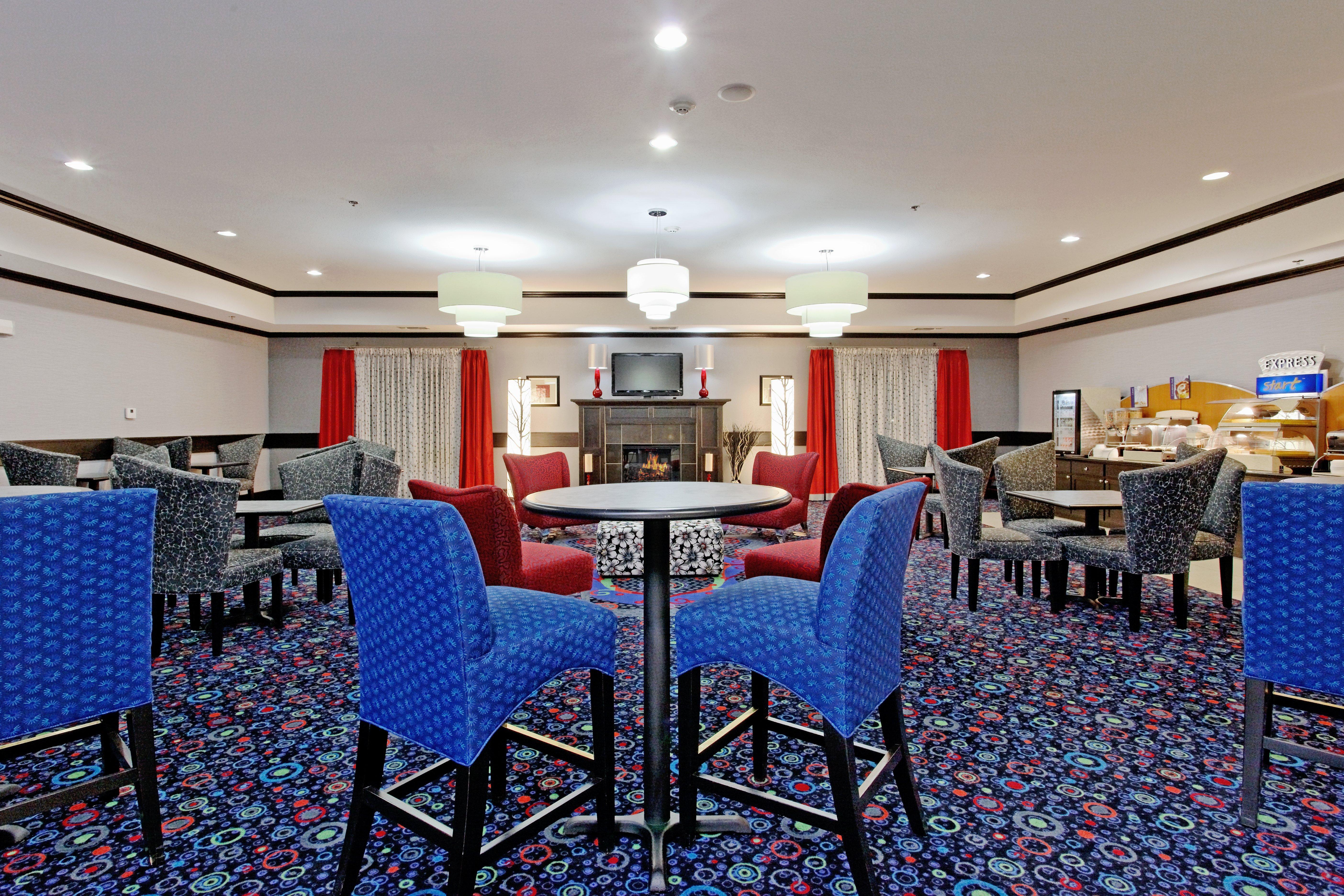 Holiday Inn Express & Suites Graham By Ihg Exterior photo